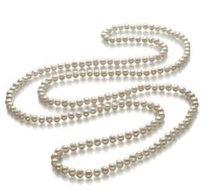 how to wear pearls like Sophia Loren